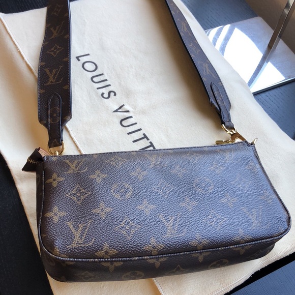 AUTHENTIC 🌸🌸 Pochette Accessory 🌸🌸 with Louis Vuitton Crossbody Strap - Picture 4 of 16